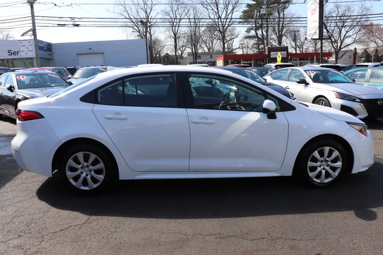 Toyota Corolla LE CVT (Natl) 2025