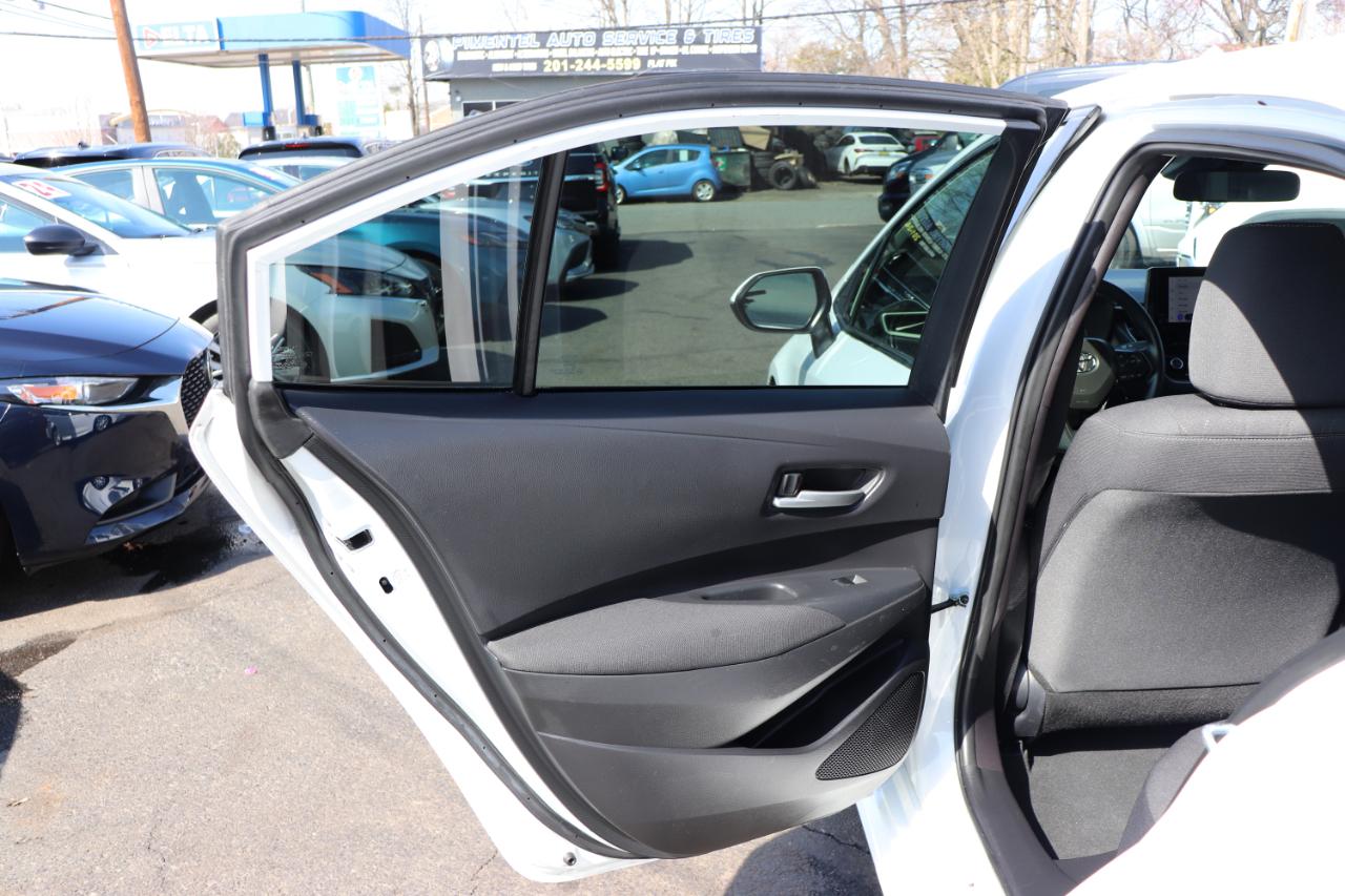 Toyota Corolla LE CVT (Natl) 2025