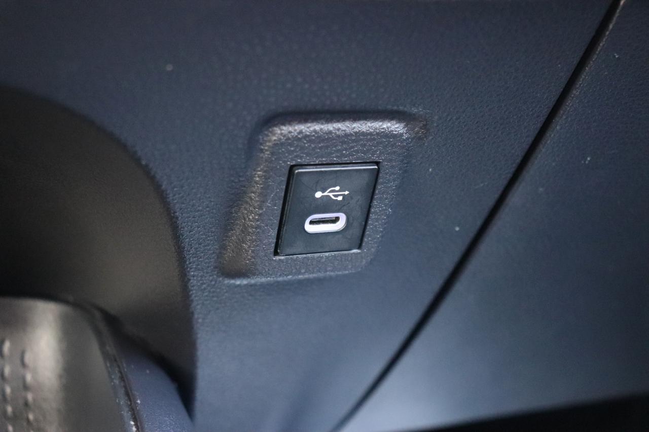 Toyota Corolla LE CVT (Natl) 2025