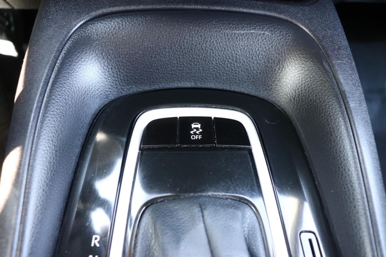 Toyota Corolla LE CVT (Natl) 2025