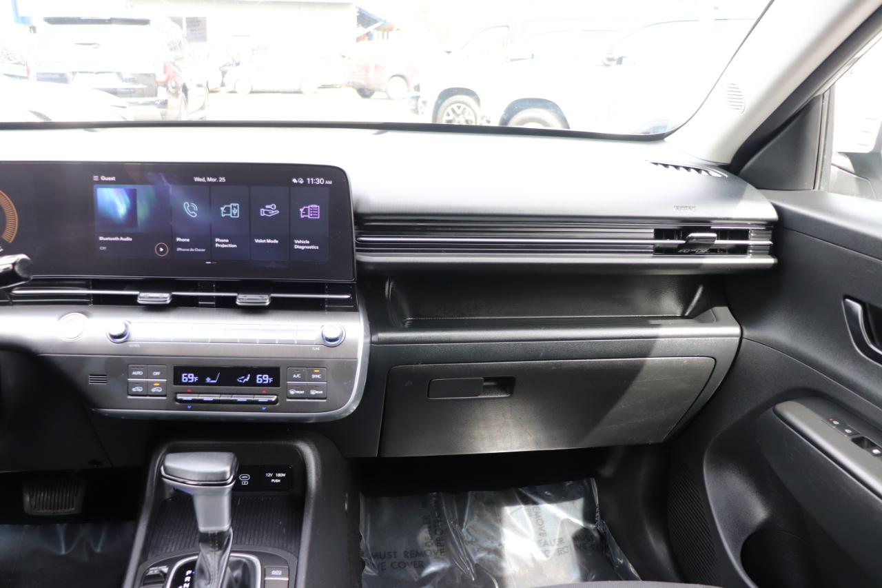 Hyundai Kona SEL FWD 2024