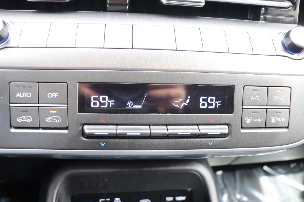 Hyundai Kona SEL FWD 2024