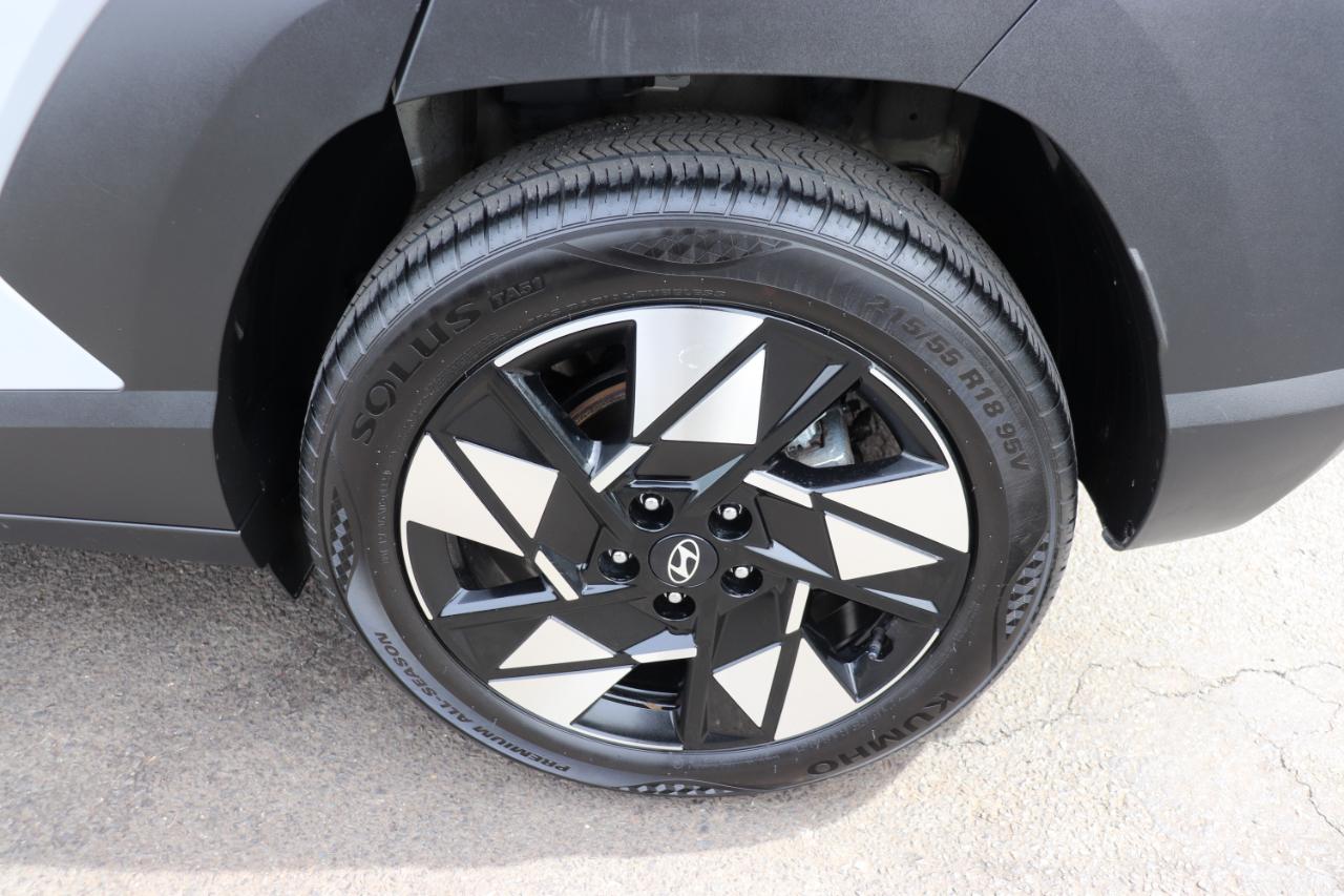 Hyundai Kona SEL FWD 2024