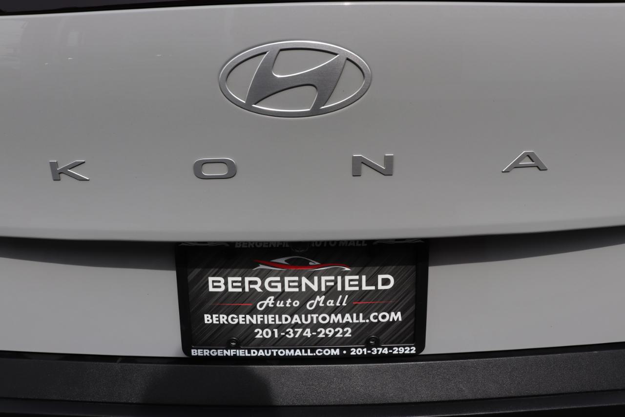 Hyundai Kona SEL FWD 2024