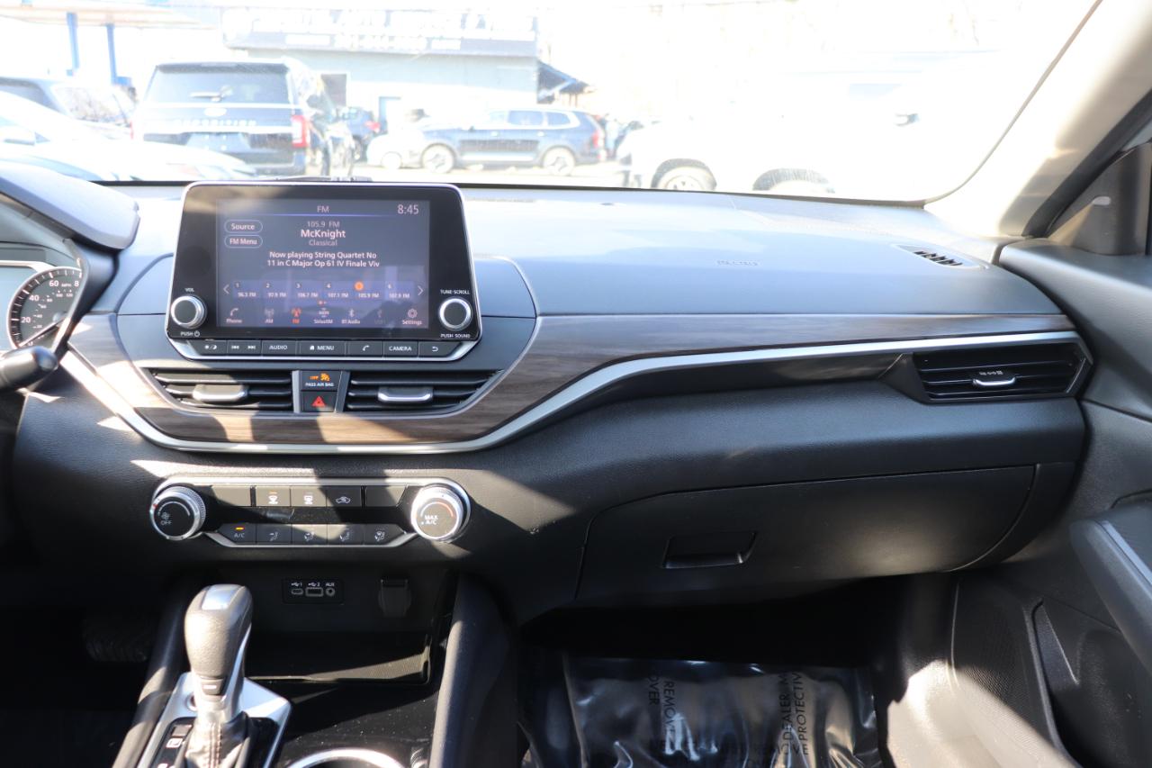 Nissan Altima 2.5 SV Sedan 2024