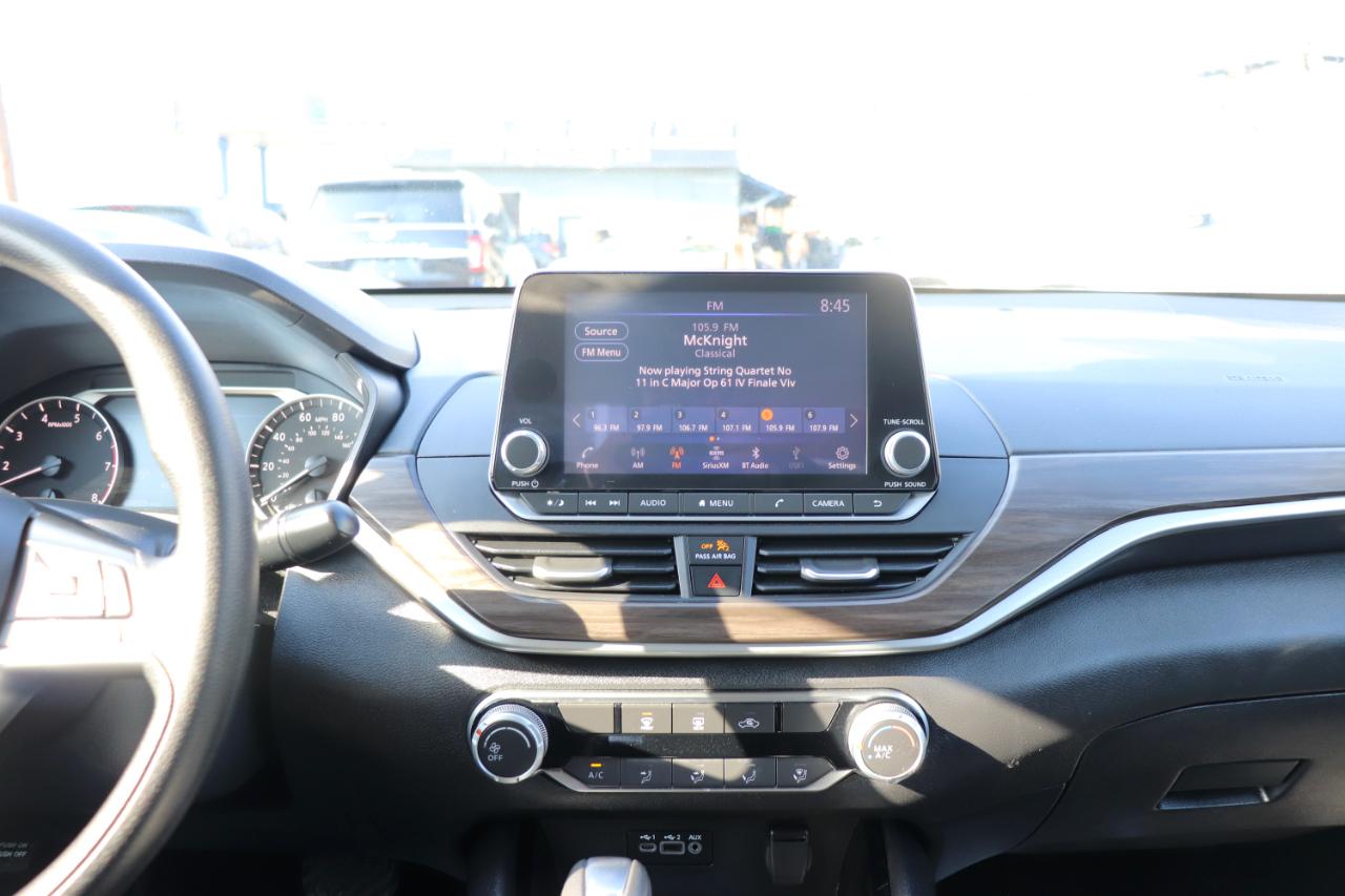 Nissan Altima 2.5 SV Sedan 2024