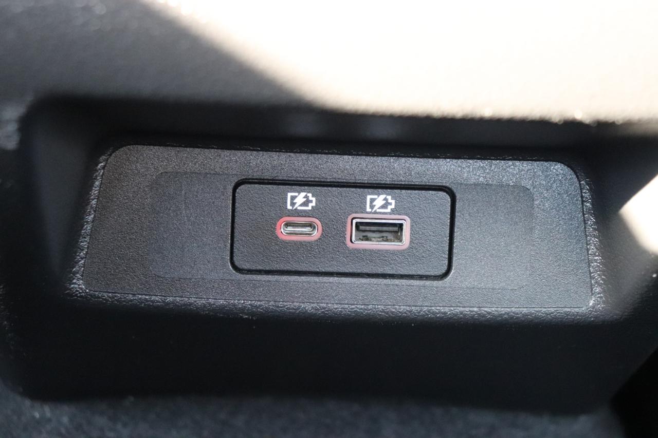 Nissan Altima 2.5 SV Sedan 2024