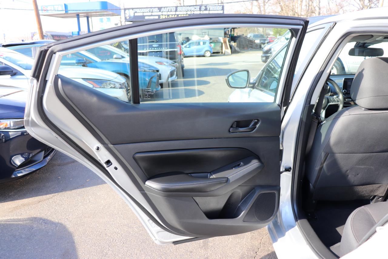 Nissan Altima 2.5 SV Sedan 2024