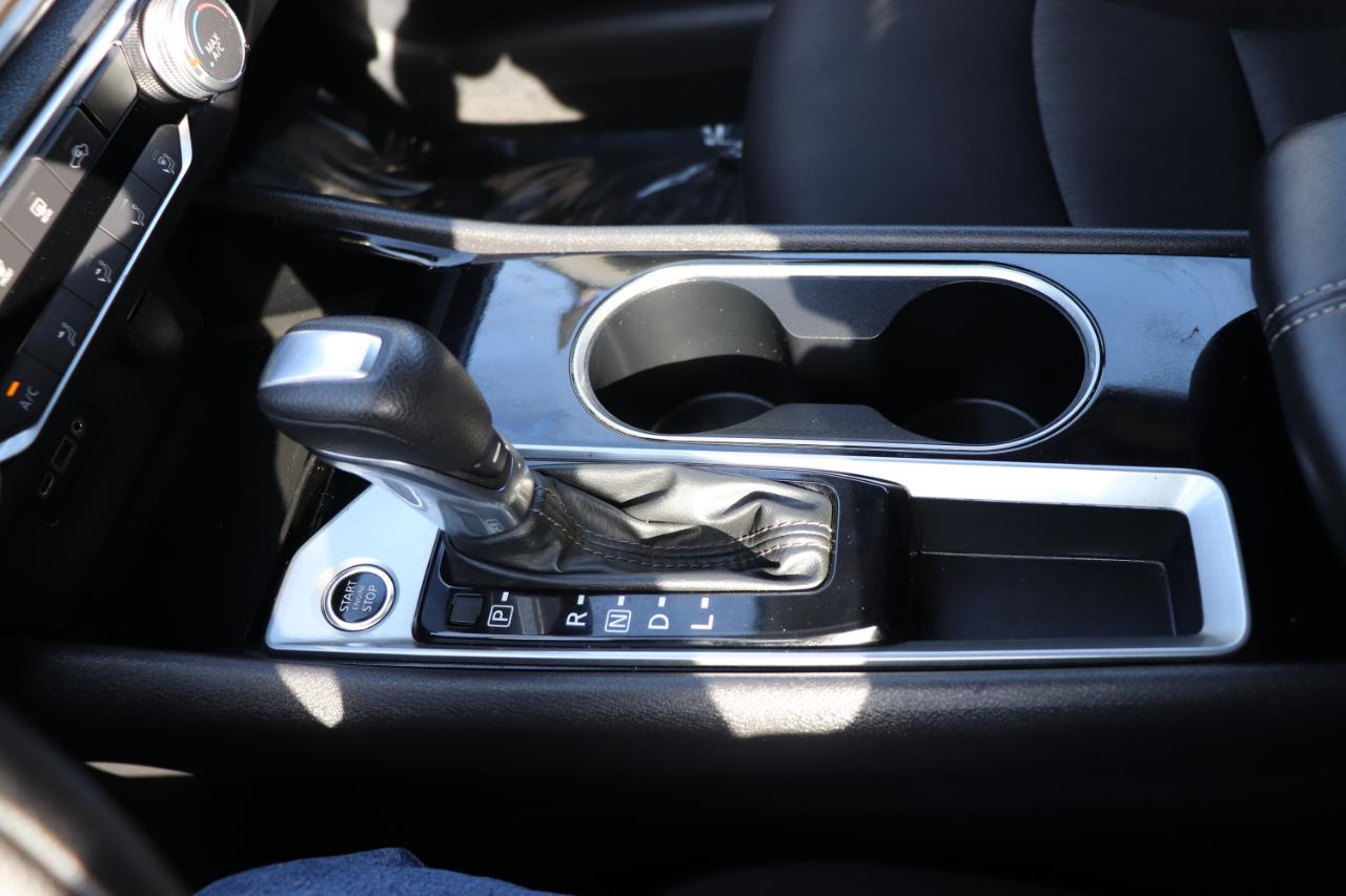 Nissan Altima 2.5 SV Sedan 2024