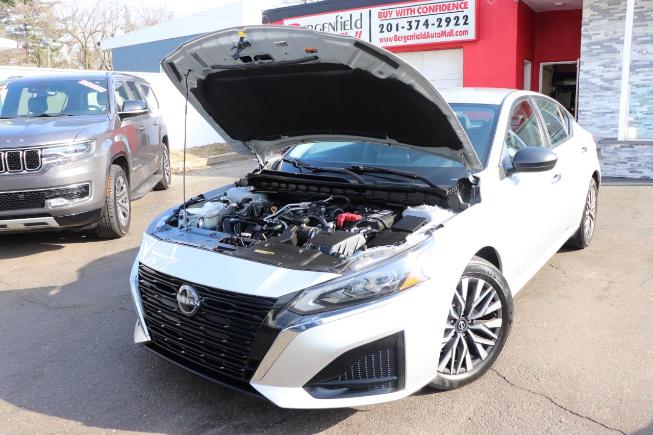 Nissan Altima 2.5 SV Sedan 2024