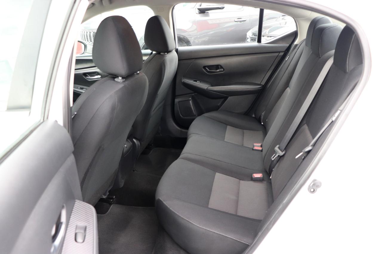 Nissan Sentra SV CVT 2024