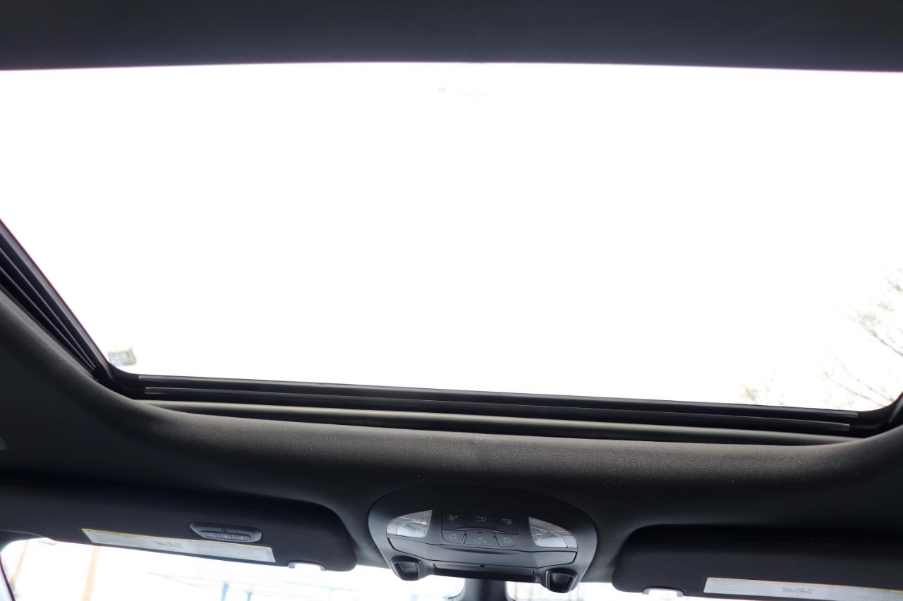 Chrysler Pacifica Limited FWD 2025