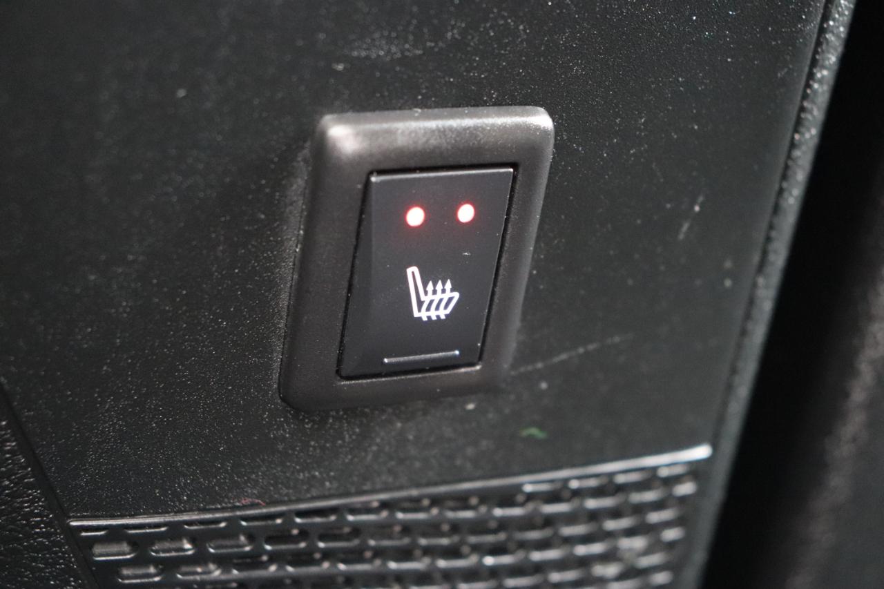 Chrysler Pacifica Limited FWD 2025