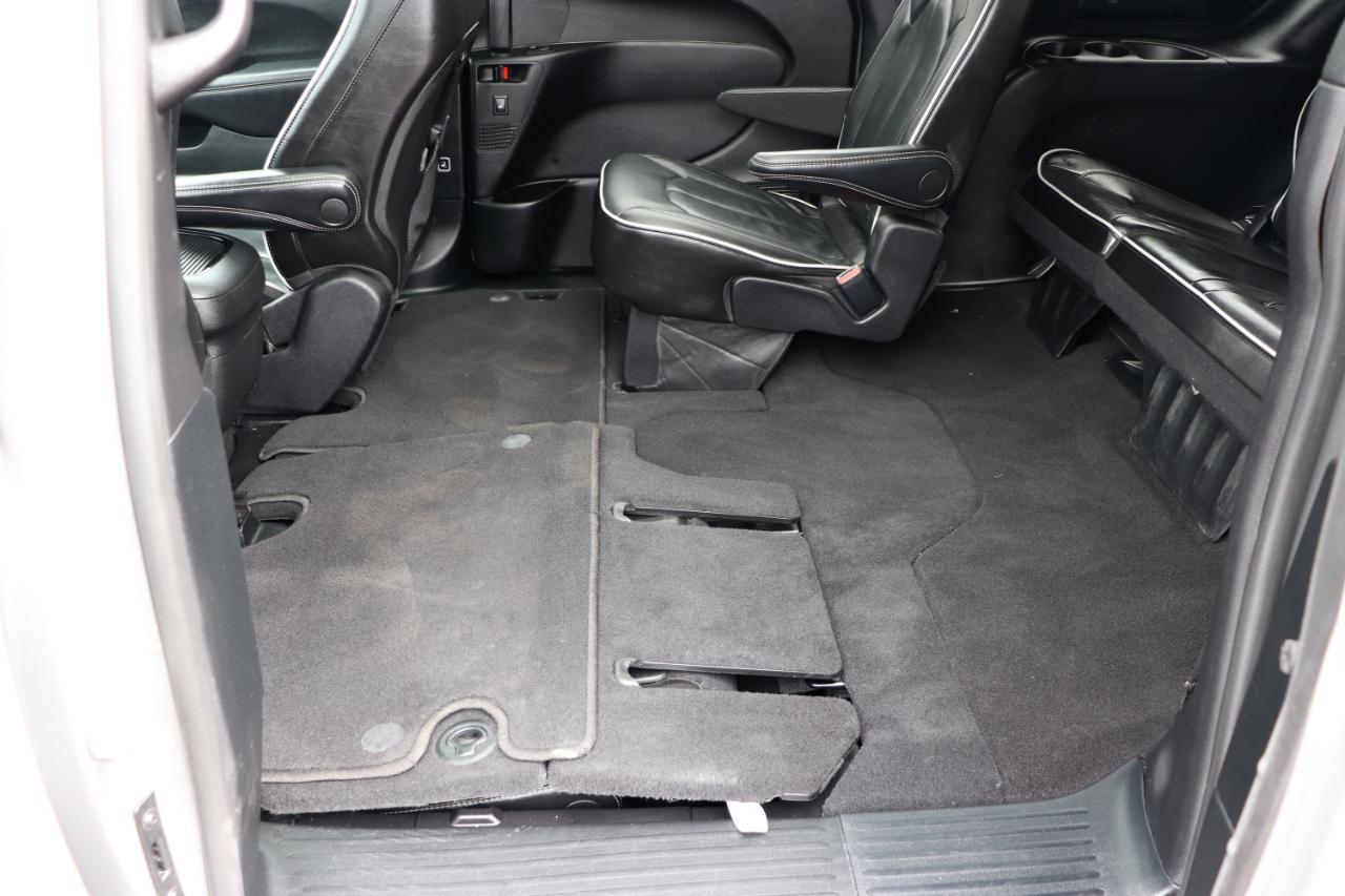 Chrysler Pacifica Limited FWD 2025