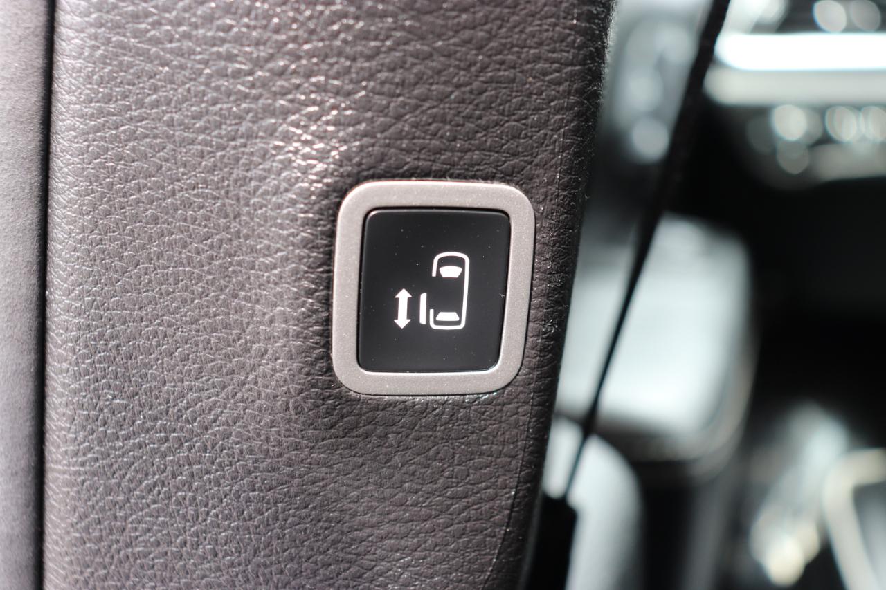 Chrysler Pacifica Limited FWD 2025