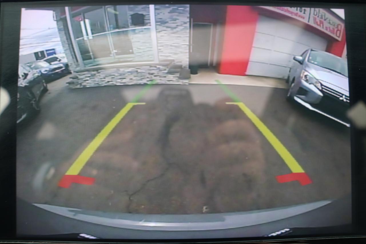 Chrysler Pacifica Limited FWD 2025