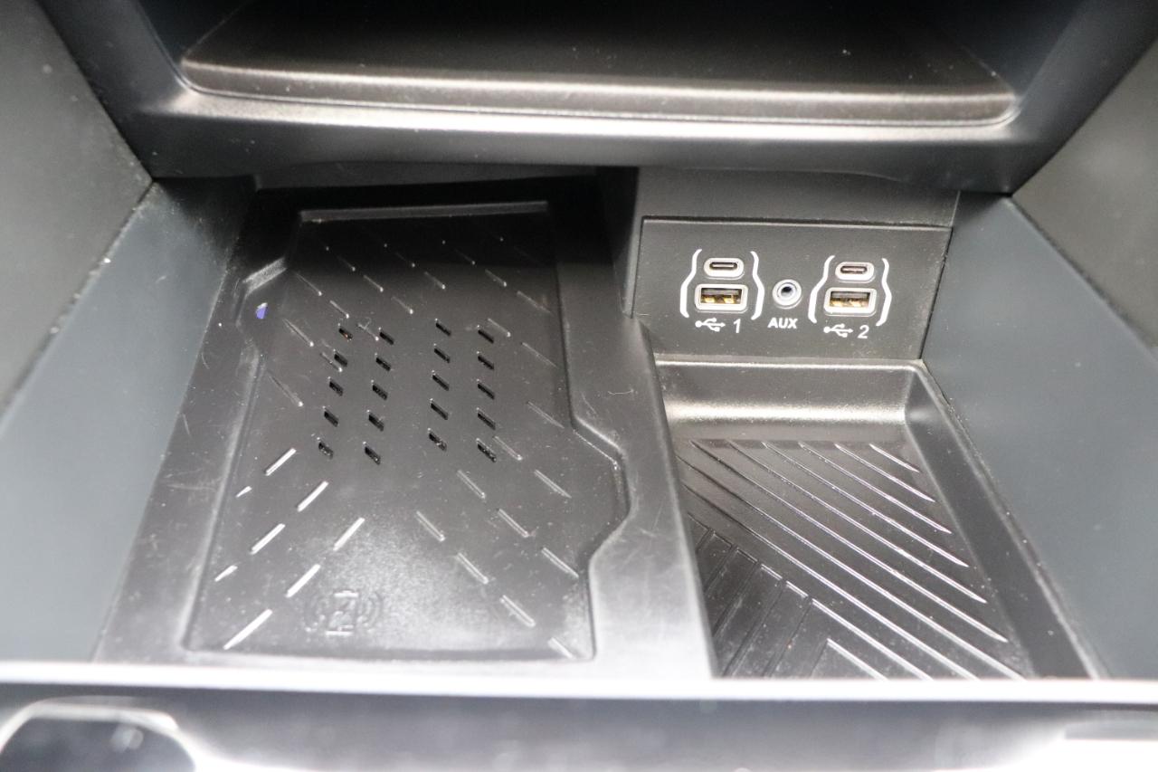 Chrysler Pacifica Limited FWD 2025