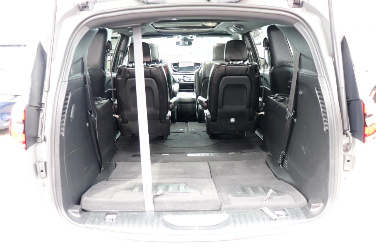 Chrysler Pacifica Limited FWD 2025