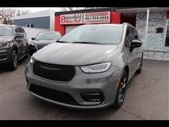 2025 Chrysler Pacifica 