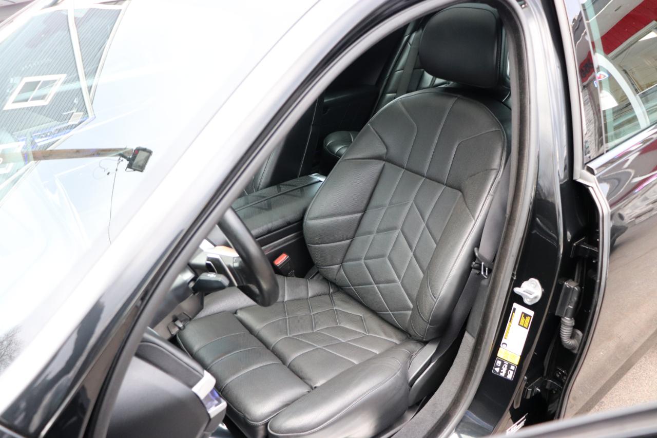 BMW 7 Series 740i xDrive Sedan 2024