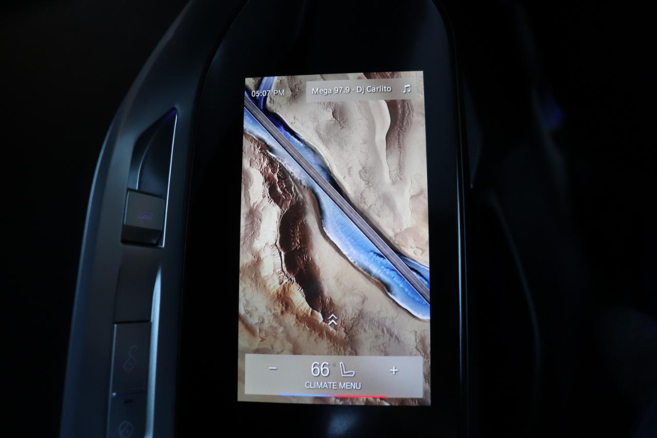 BMW 7 Series 740i xDrive Sedan 2024