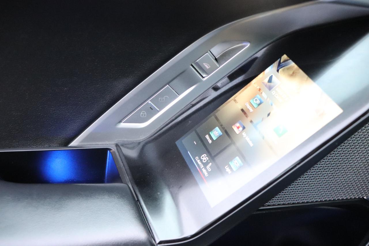 BMW 7 Series 740i xDrive Sedan 2024