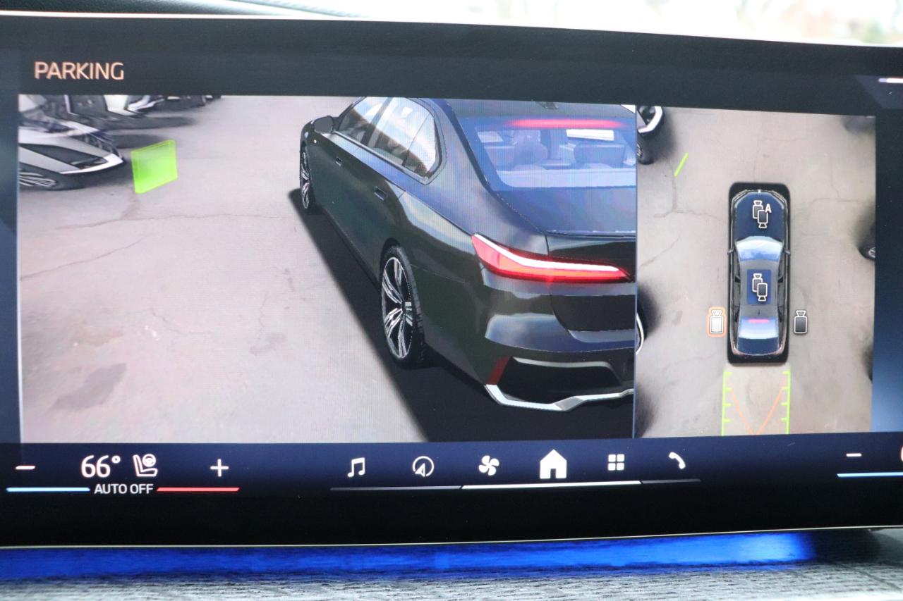 BMW 7 Series 740i xDrive Sedan 2024