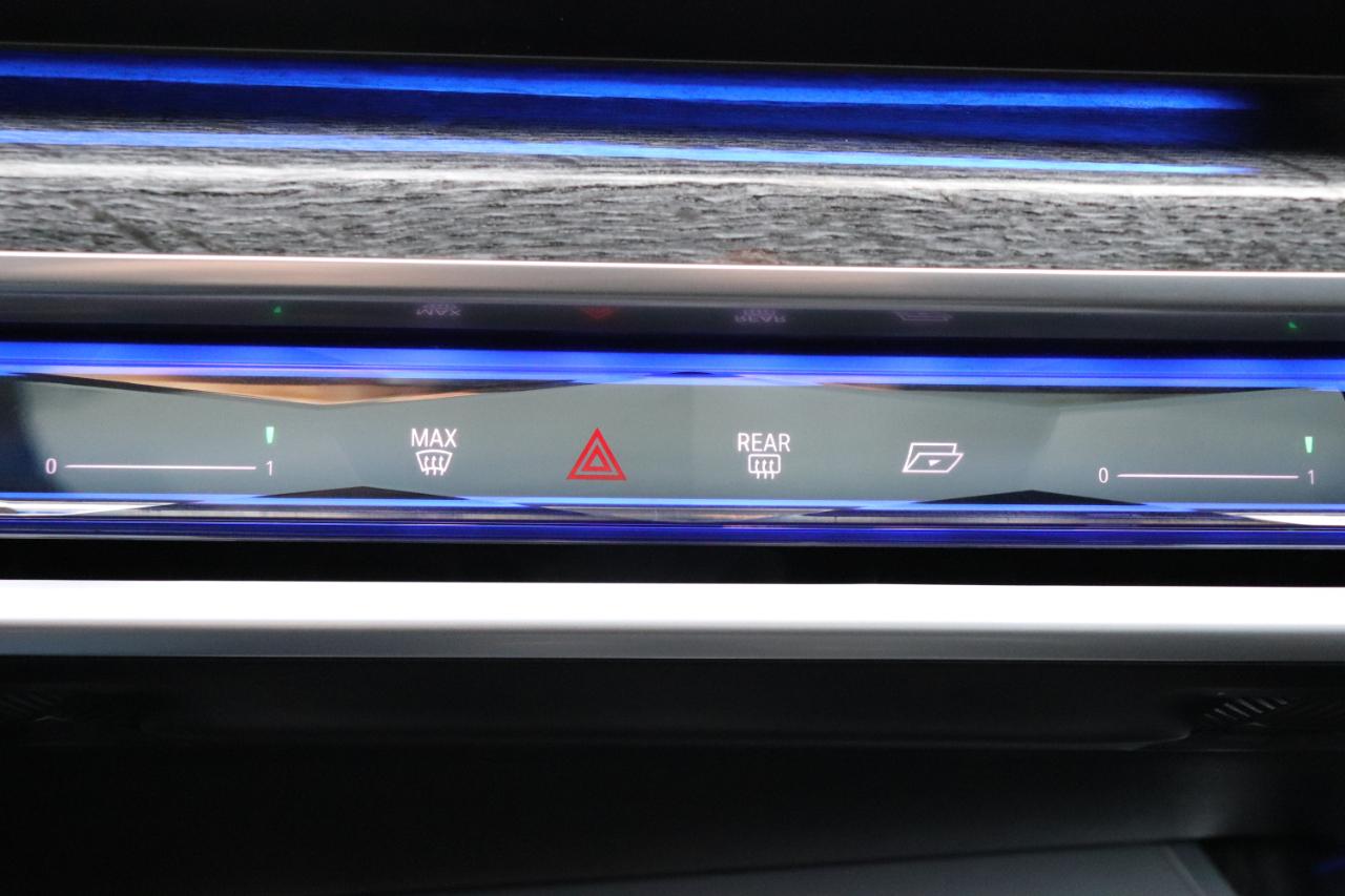 BMW 7 Series 740i xDrive Sedan 2024