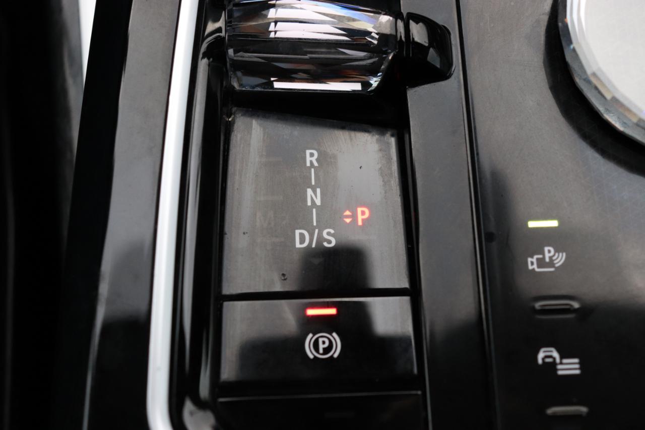 BMW 7 Series 740i xDrive Sedan 2024