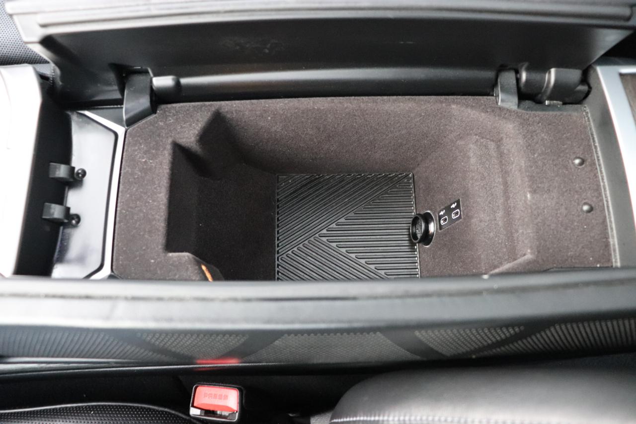 BMW 7 Series 740i xDrive Sedan 2024