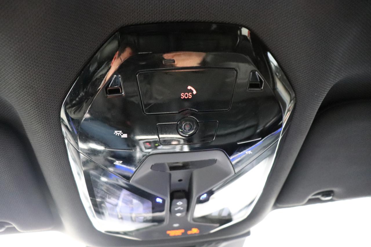 BMW 7 Series 740i xDrive Sedan 2024