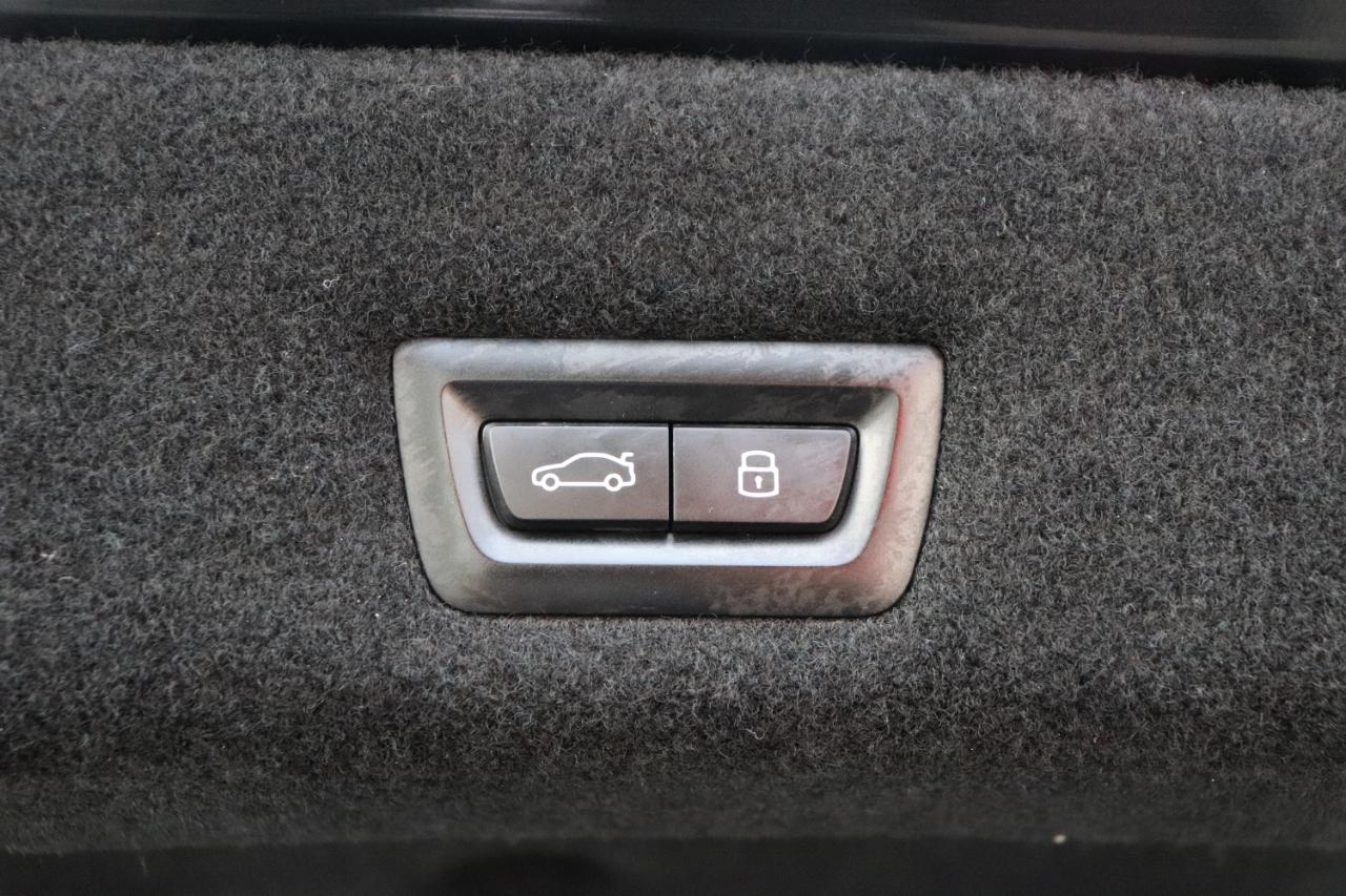 BMW 7 Series 740i xDrive Sedan 2024