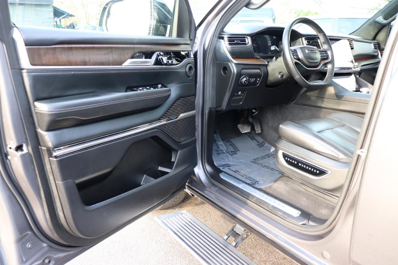 Jeep Grand Wagoneer L Series II 4x4 2023