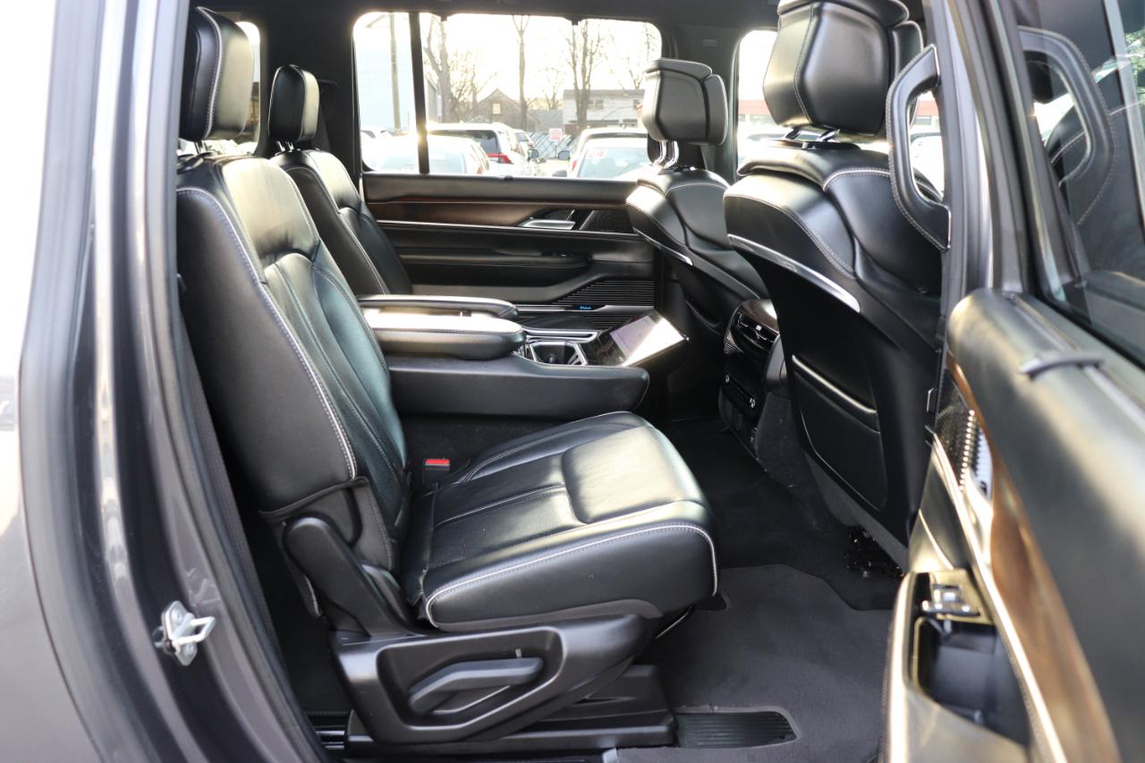 Jeep Grand Wagoneer L Series II 4x4 2023