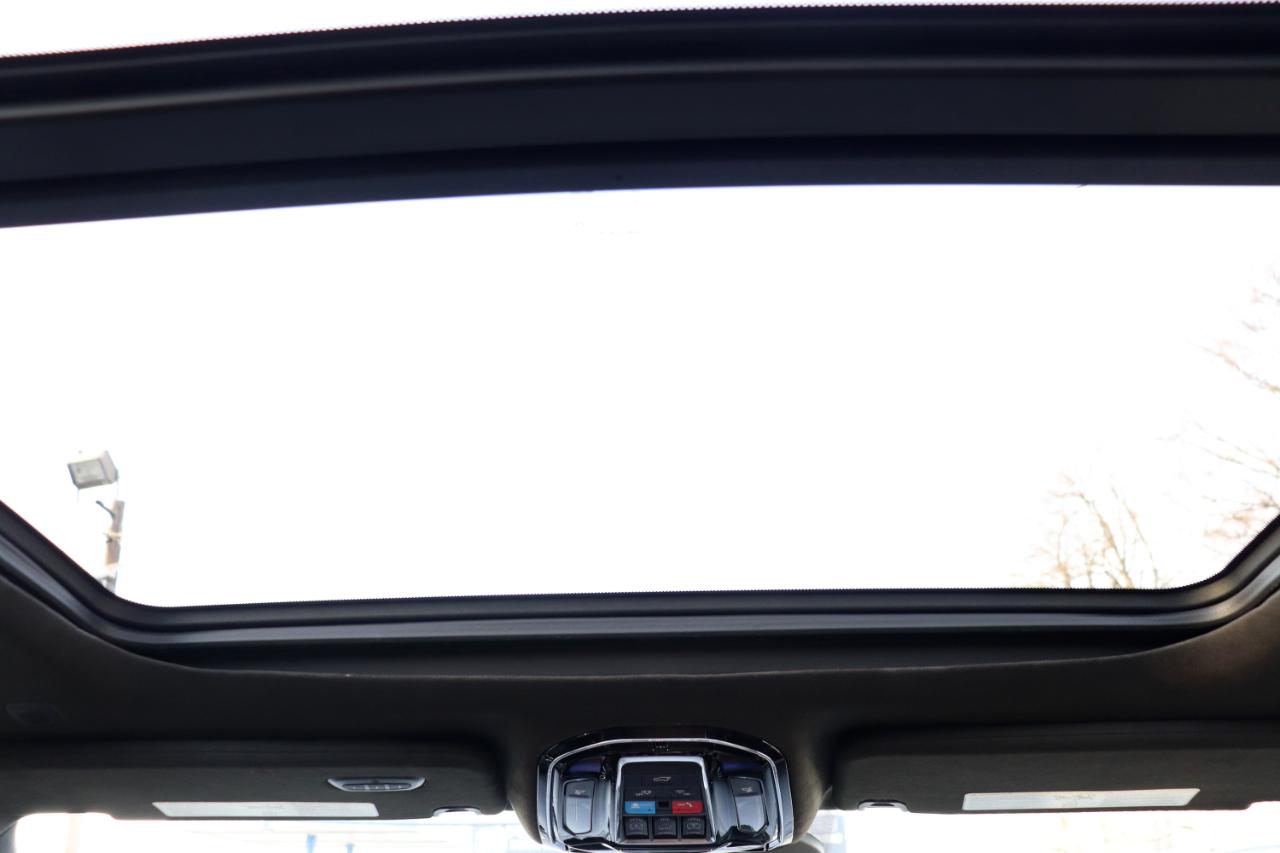 Jeep Grand Wagoneer L Series II 4x4 2023