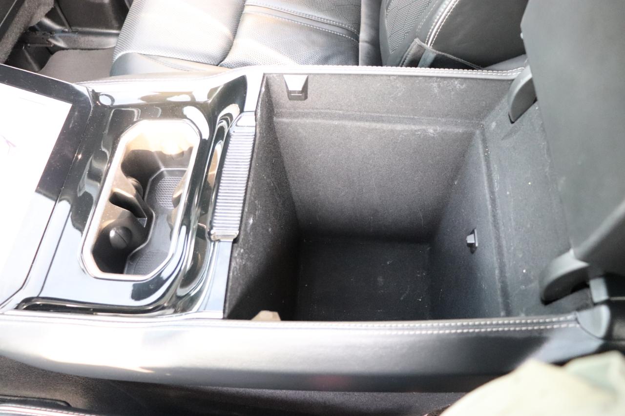 Jeep Grand Wagoneer L Series II 4x4 2023