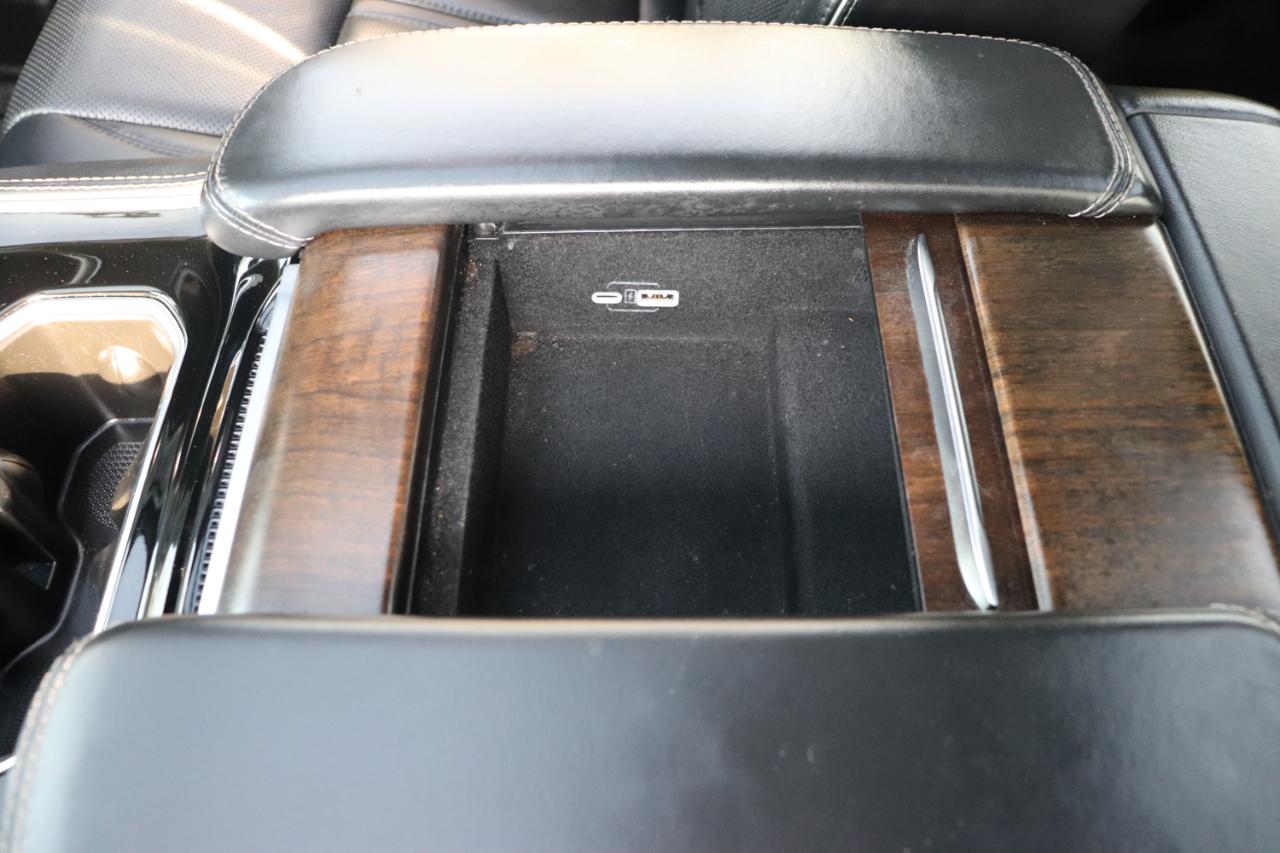 Jeep Grand Wagoneer L Series II 4x4 2023