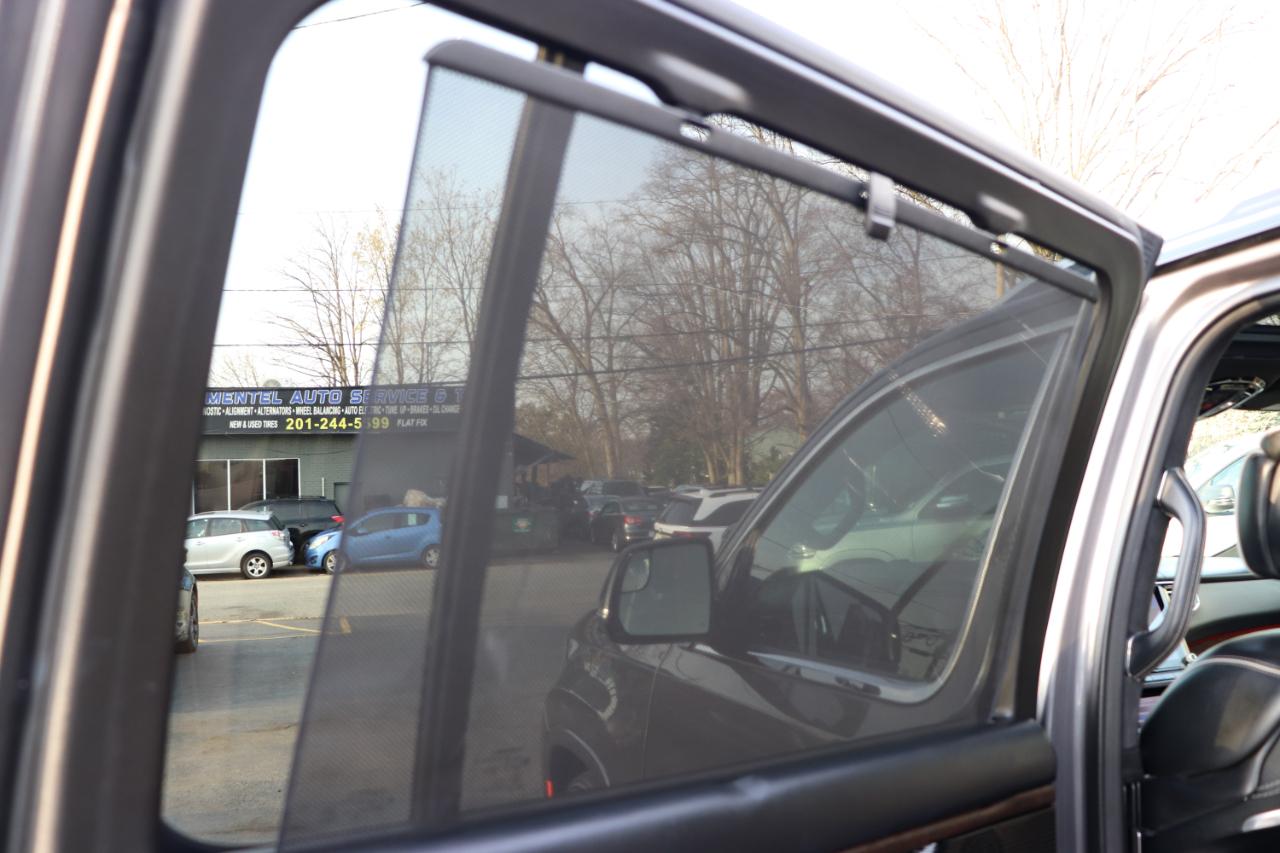 Jeep Grand Wagoneer L Series II 4x4 2023