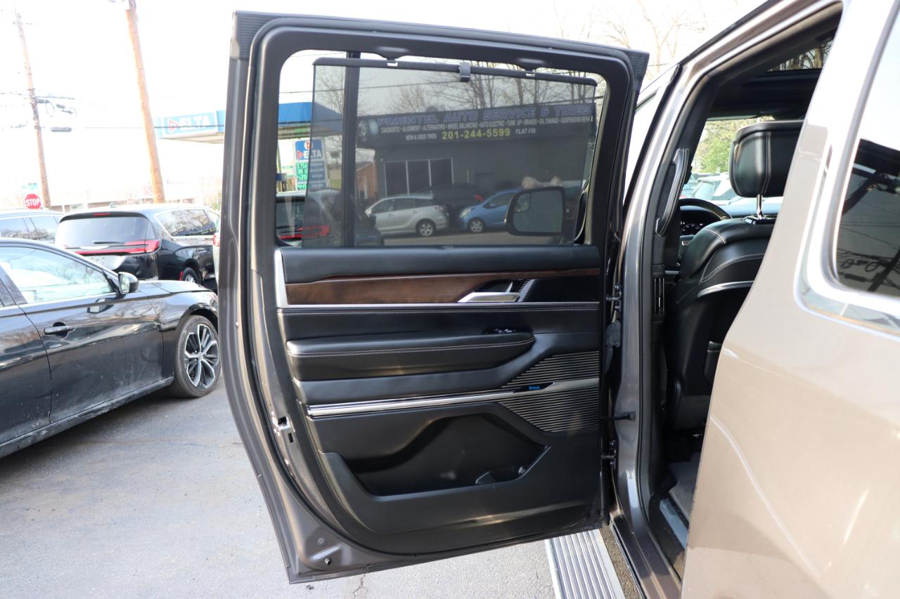 Jeep Grand Wagoneer L Series II 4x4 2023