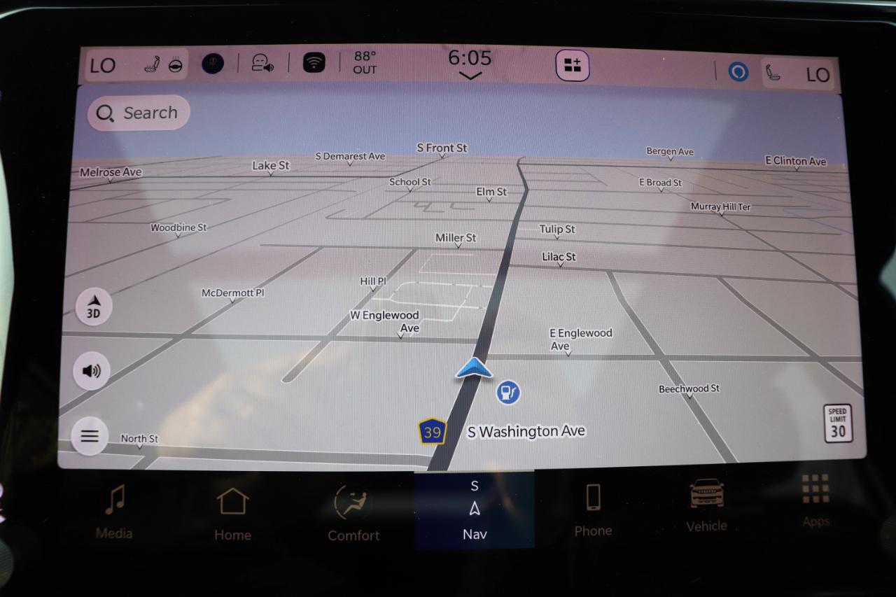 Jeep Grand Wagoneer L Series II 4x4 2023