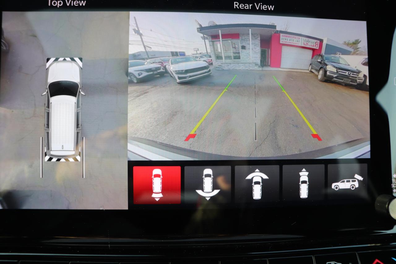 Jeep Grand Wagoneer L Series II 4x4 2023