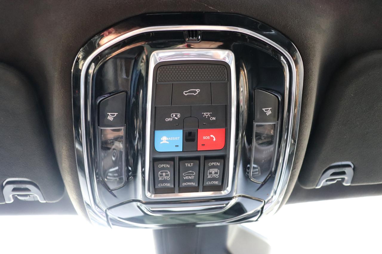 Jeep Grand Wagoneer L Series II 4x4 2023