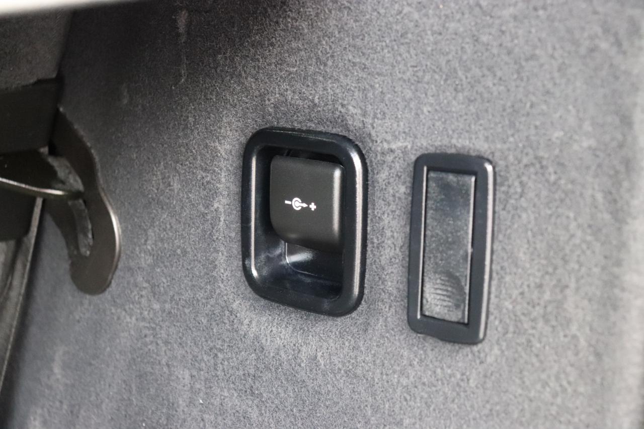 BMW X3 sDrive30i Sports Activity Vehicle 2023