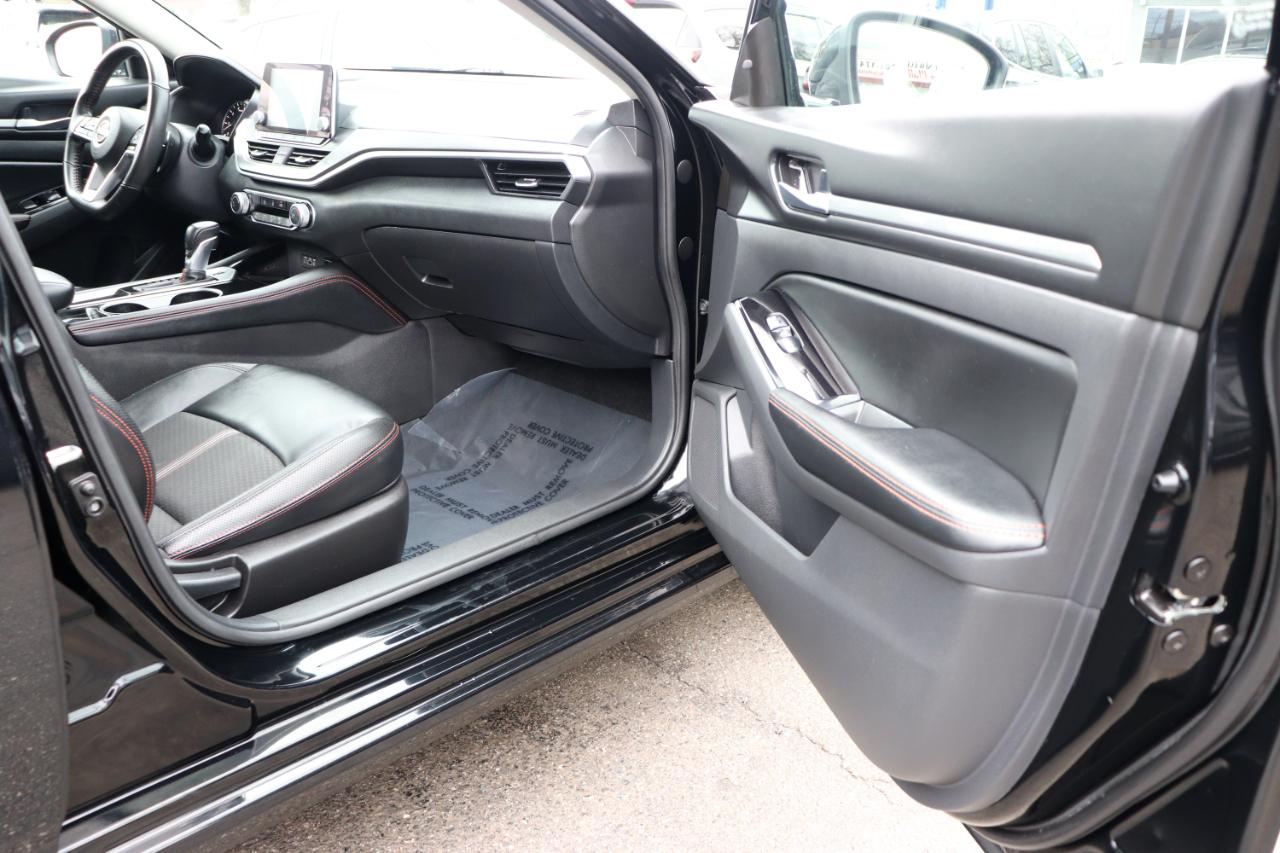 Nissan Altima 2.5 SR Sedan 2024