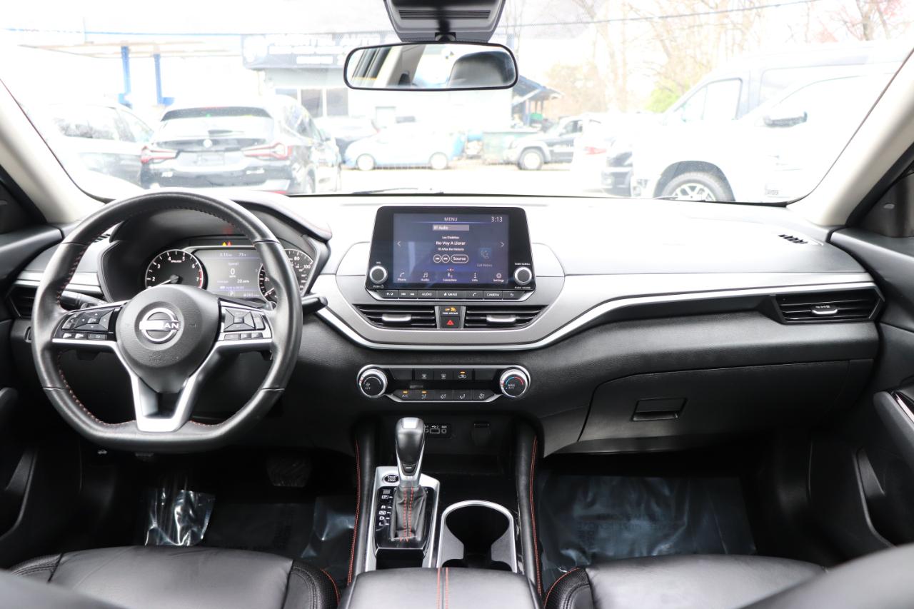 Nissan Altima 2.5 SR Sedan 2024