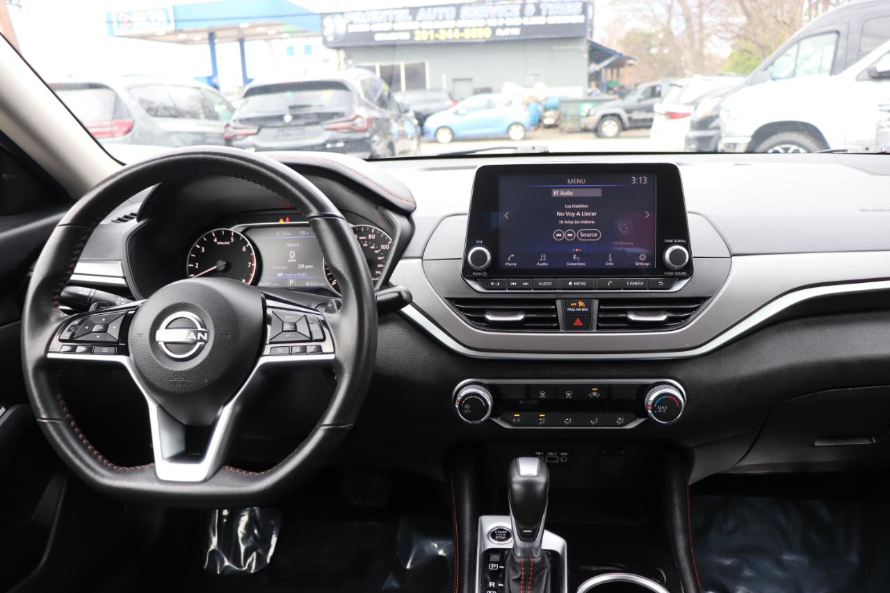 Nissan Altima 2.5 SR Sedan 2024