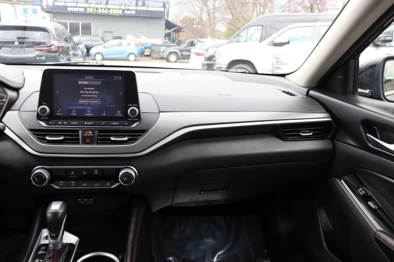 Nissan Altima 2.5 SR Sedan 2024