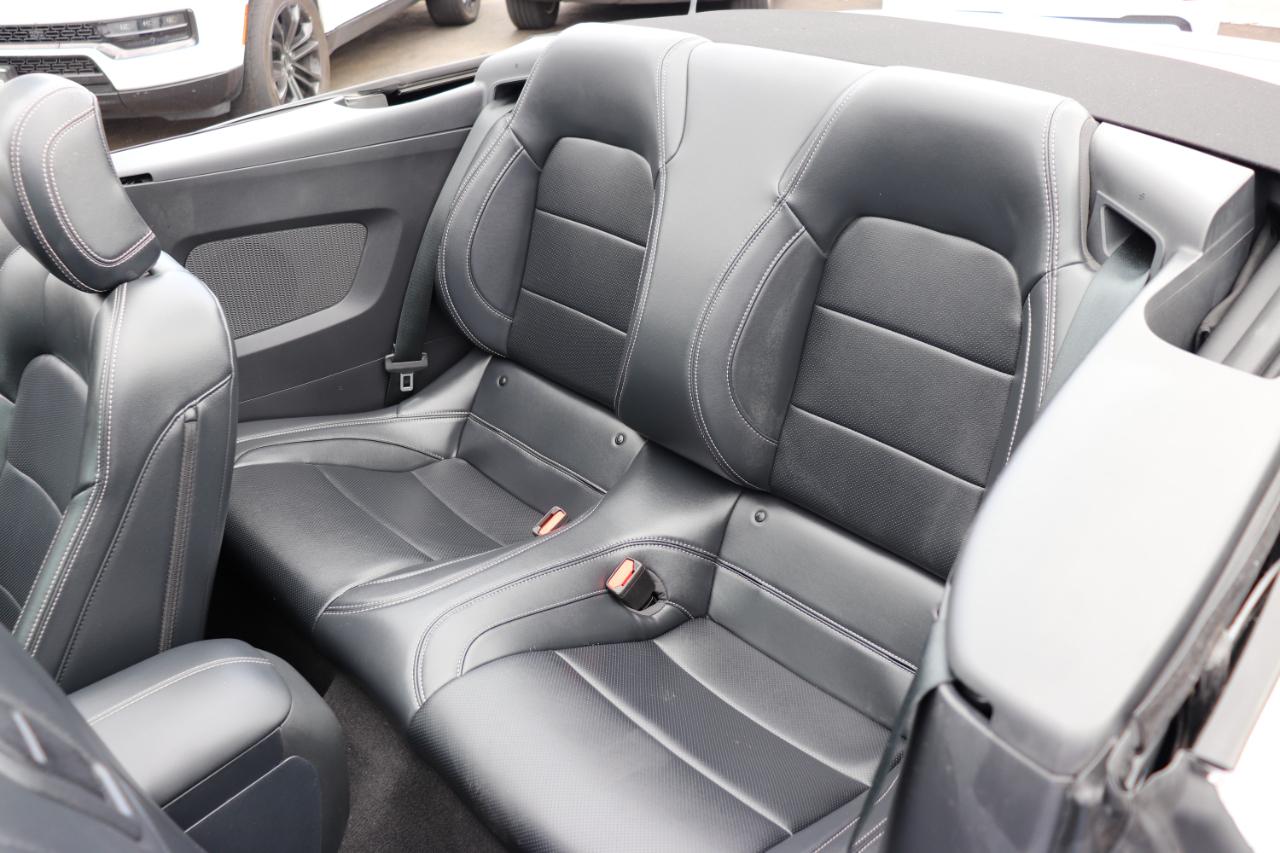 Ford Mustang EcoBoost Convertible 2025