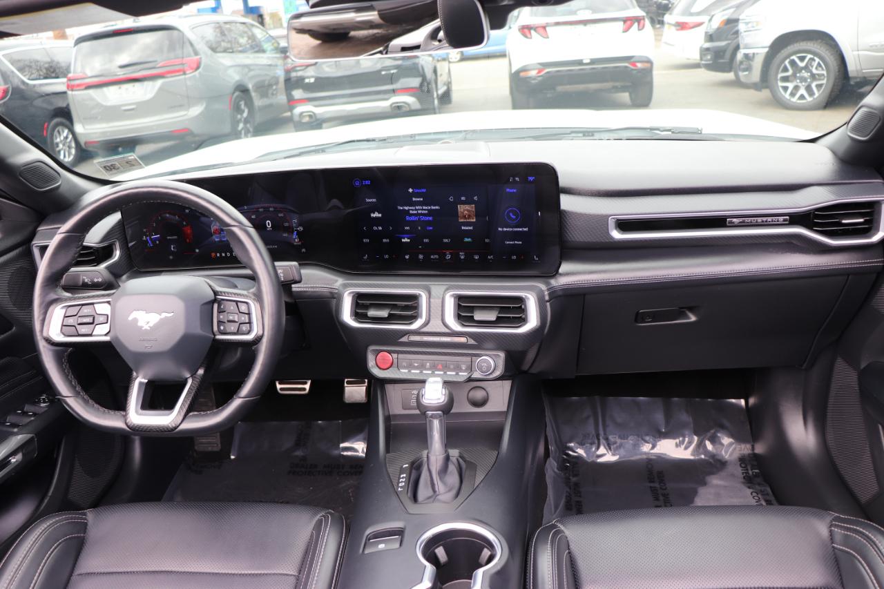 Ford Mustang EcoBoost Convertible 2025