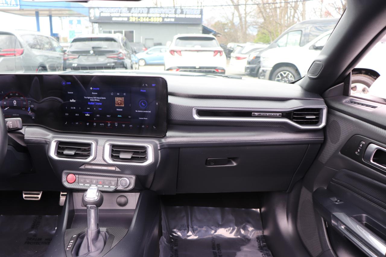 Ford Mustang EcoBoost Convertible 2025